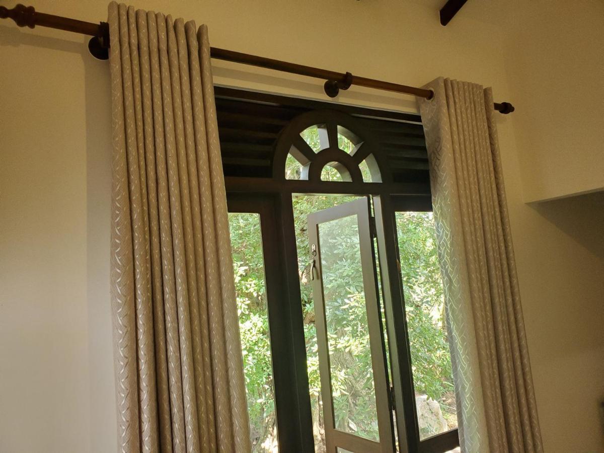 Sigiriya River Side Villa Eksteriør bilde